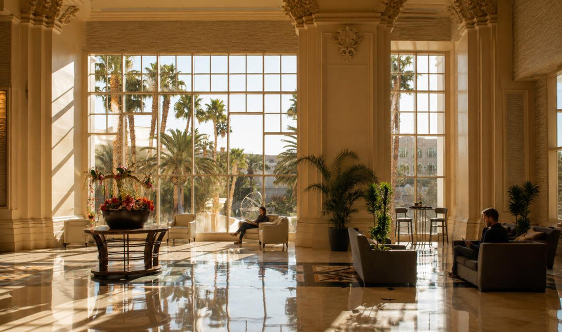 Signature olfactive hôtel de luxe lobby